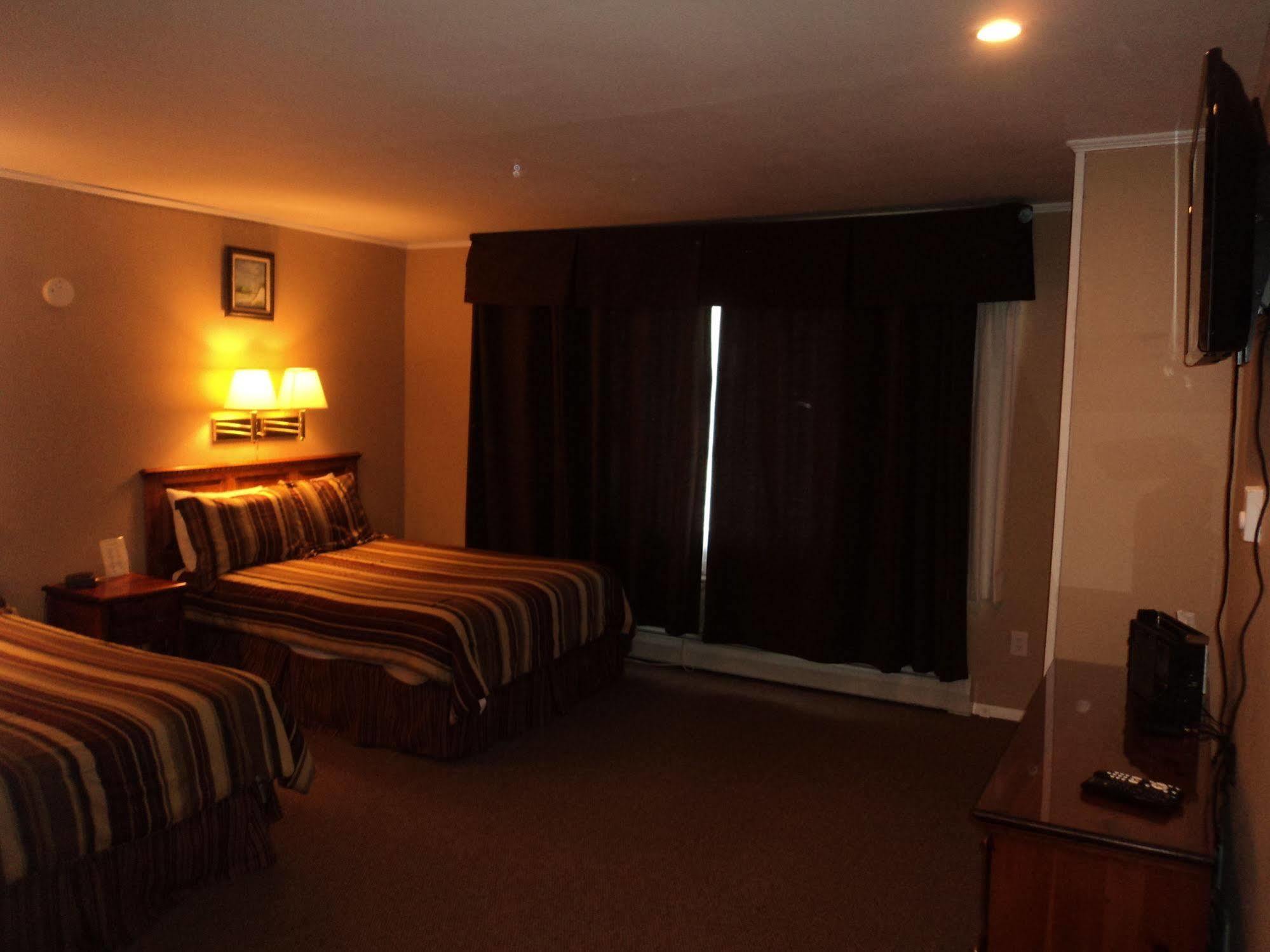 Hotel Ledge Rock At Whiteface Wilmington Exterior foto
