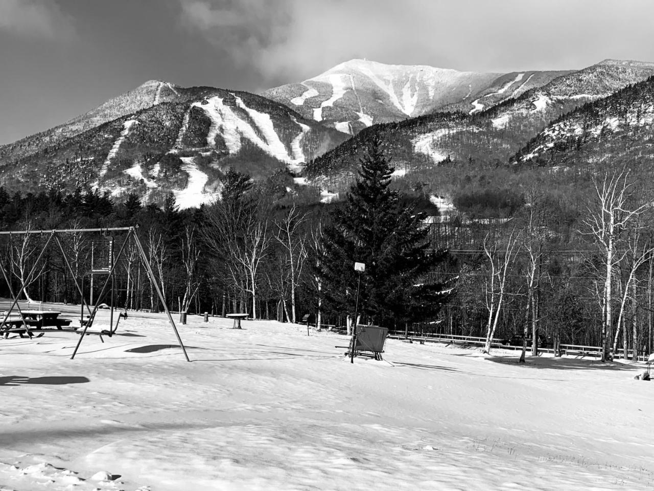 Hotel Ledge Rock At Whiteface Wilmington Exterior foto